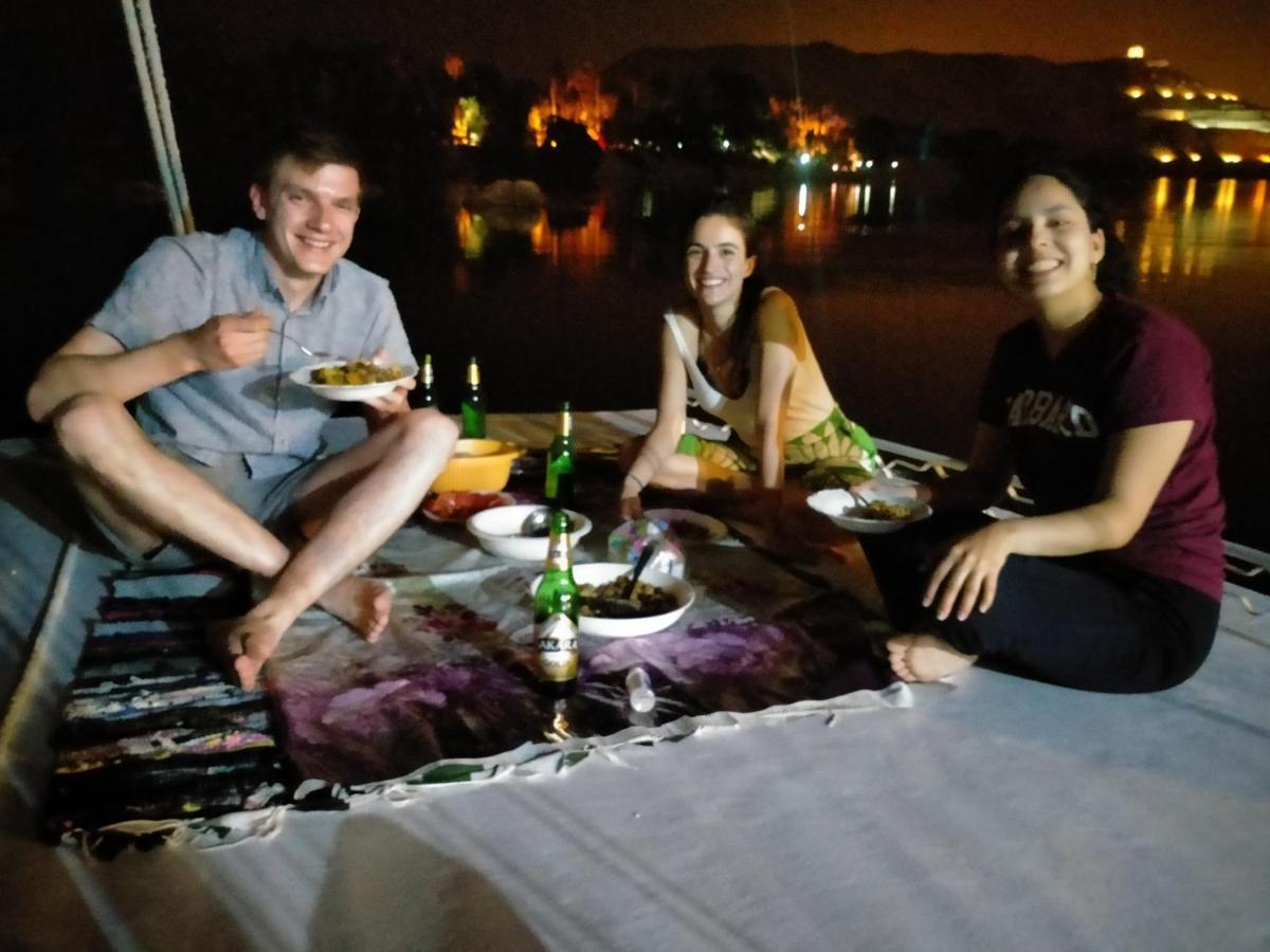 Seko Kato Nile View Hostel Асуан Экстерьер фото