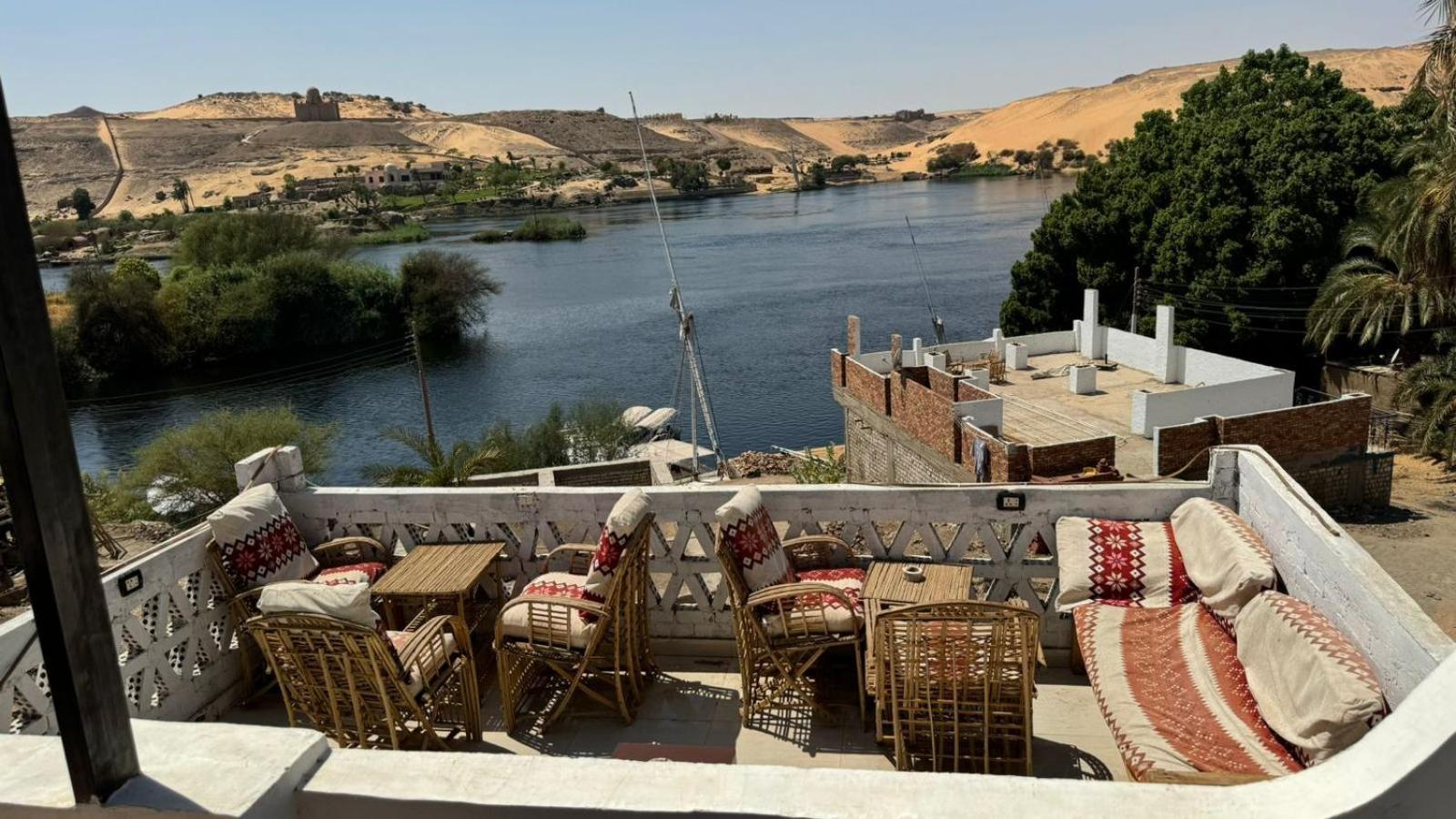 Seko Kato Nile View Hostel Асуан Экстерьер фото