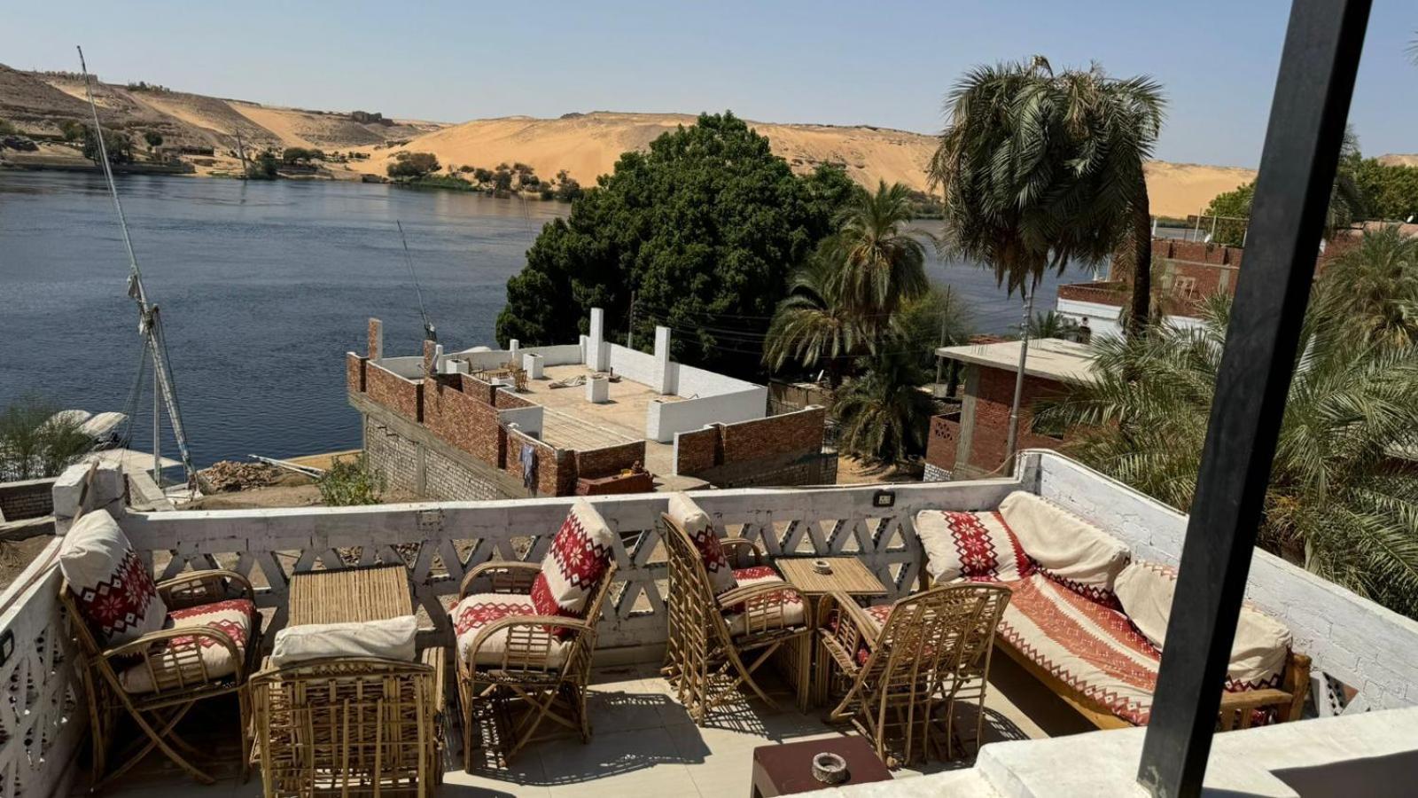 Seko Kato Nile View Hostel Асуан Экстерьер фото