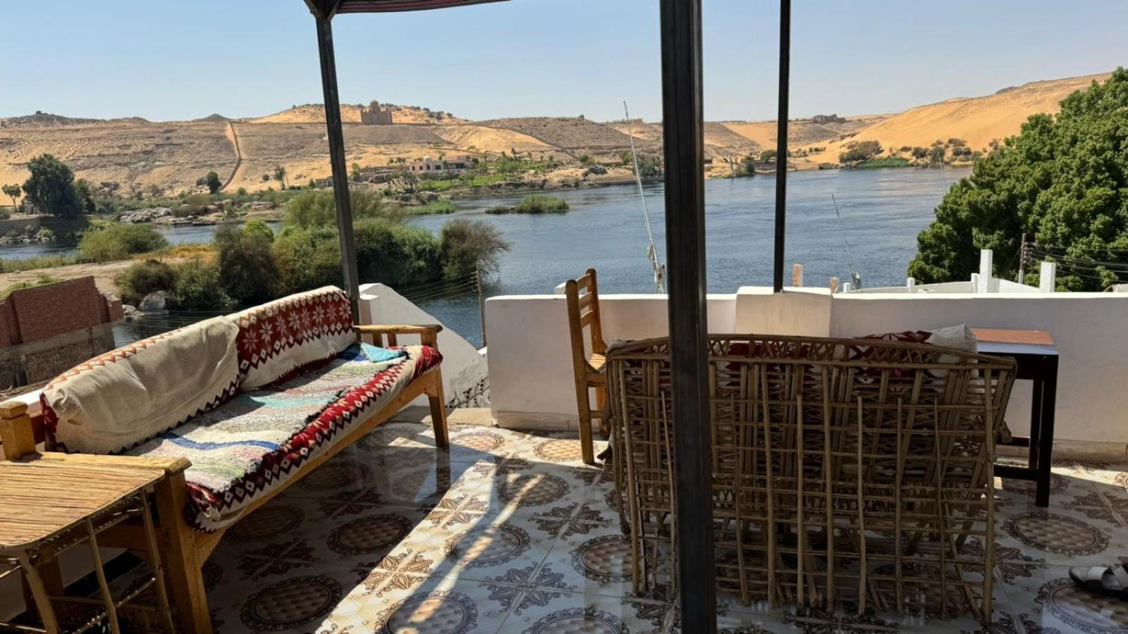 Seko Kato Nile View Hostel Асуан Экстерьер фото