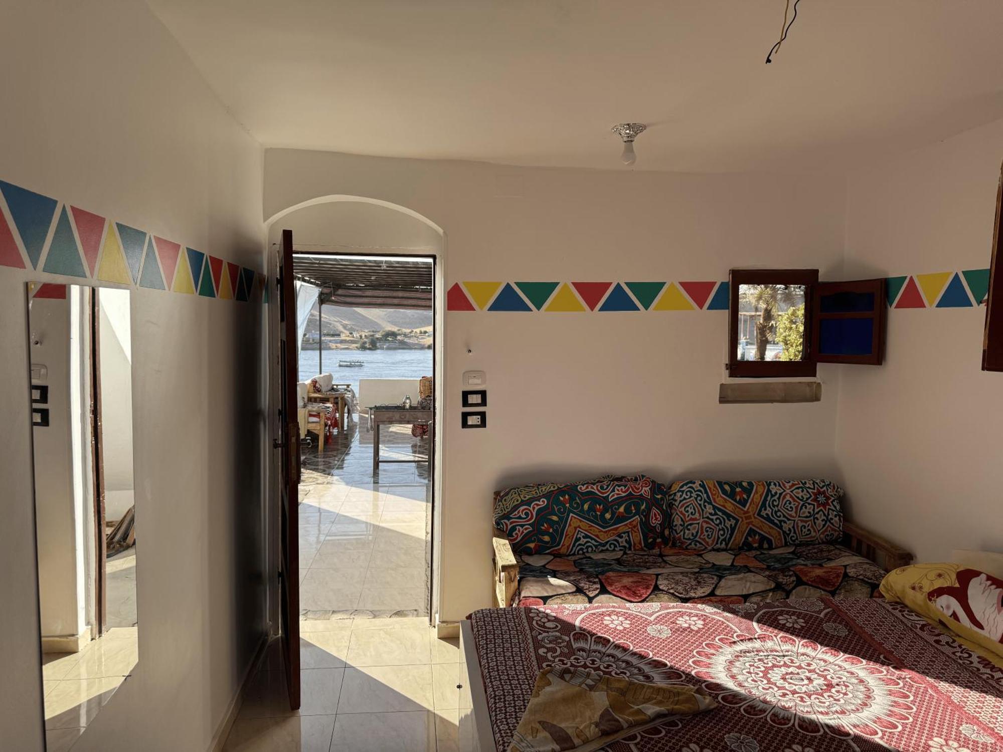 Seko Kato Nile View Hostel Асуан Экстерьер фото